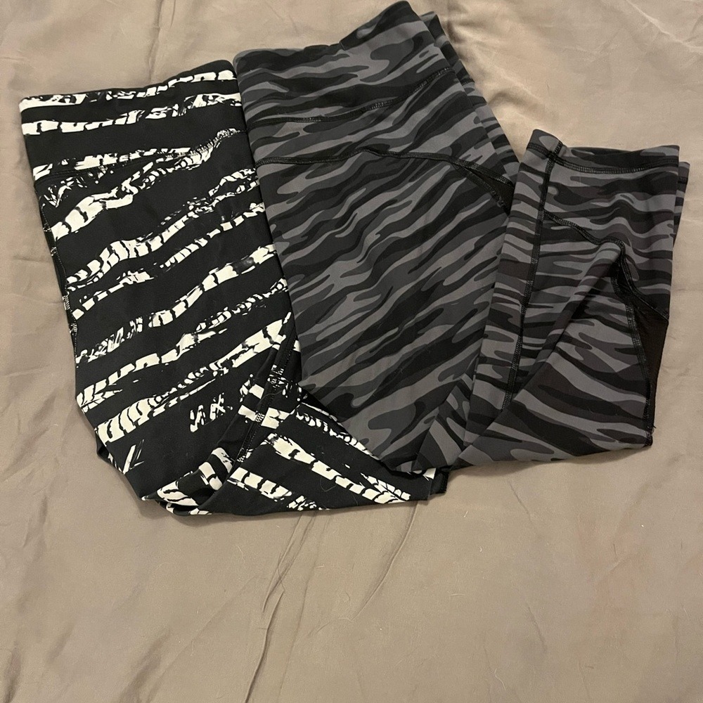 Old Navy‎ Active Go-Dry Cropped Leggings Bundle XL Camo Black White 2 Pairs